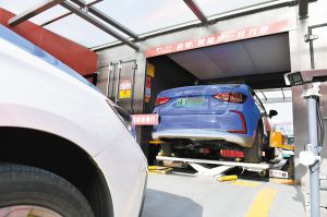 昆明新增5座新能源巡游出租汽车换电站 换电不用下车全程不到60秒